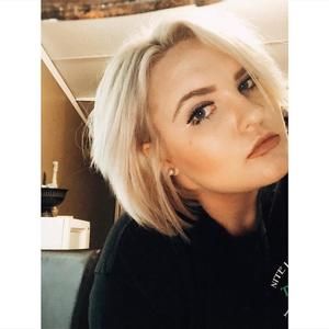 Meet your Posher, Christyn